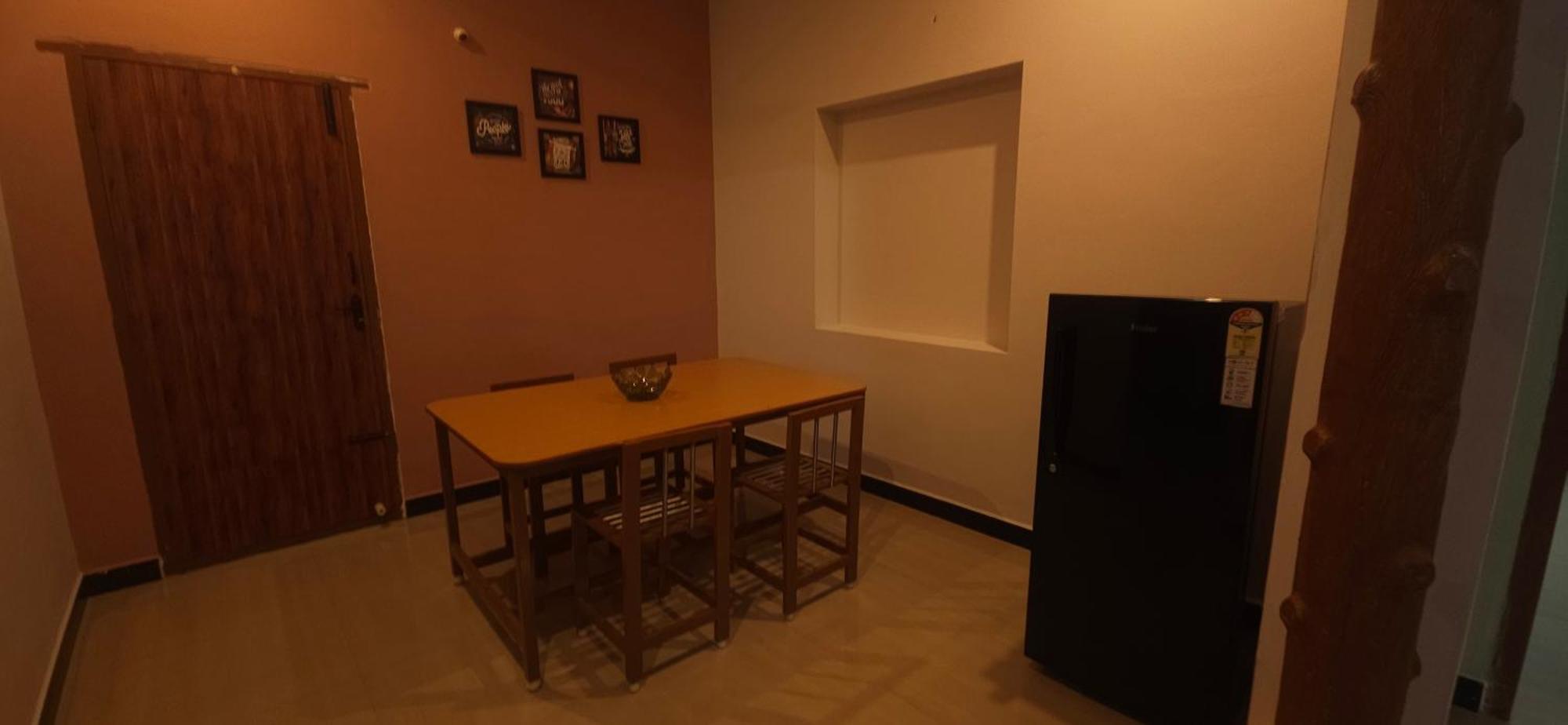 Shi'S Triveni Spacious 2Bhk Villa In Pappampatti, Coimbatore Exterior foto